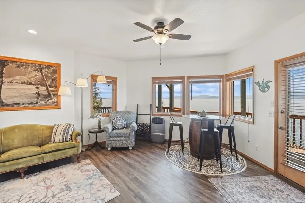 17431 Fishing Rock Lane Bigfork MT 59911