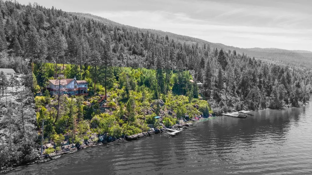 17431 Fishing Rock Lane Bigfork MT 59911