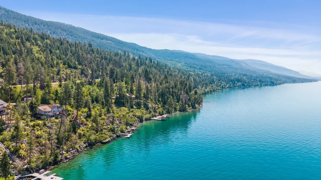 17431 Fishing Rock Lane Bigfork MT 59911