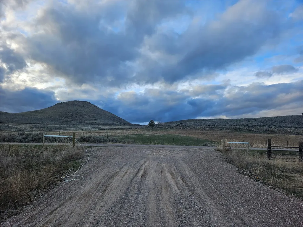 Nhn Chisholm Trail Hot Springs MT 59845