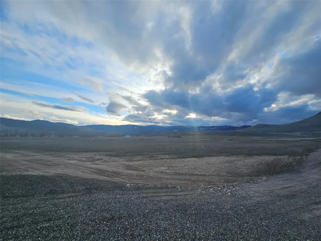 Nhn Chisholm Trail Hot Springs MT 59845