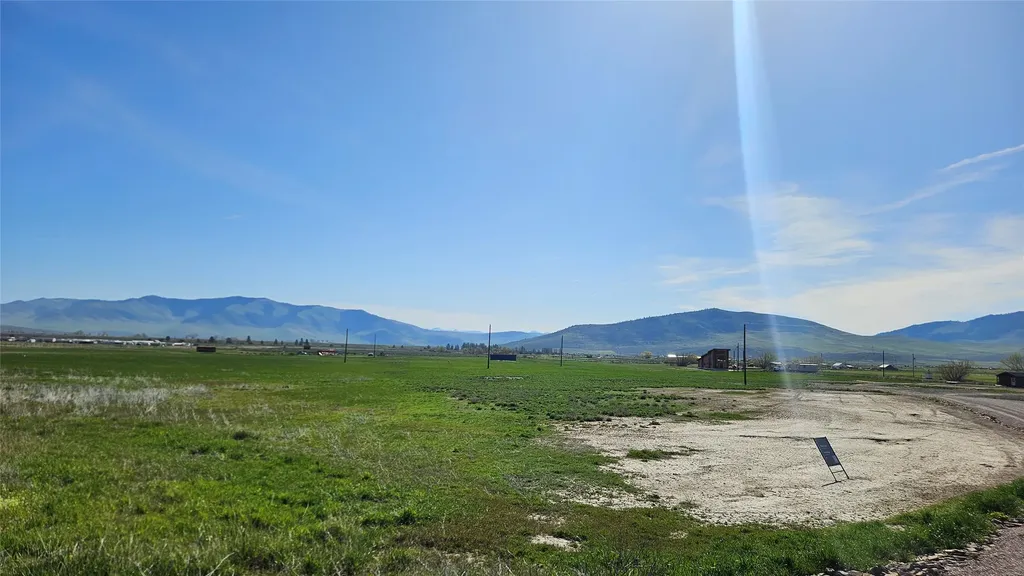 Nhn Chisholm Trail Hot Springs MT 59845