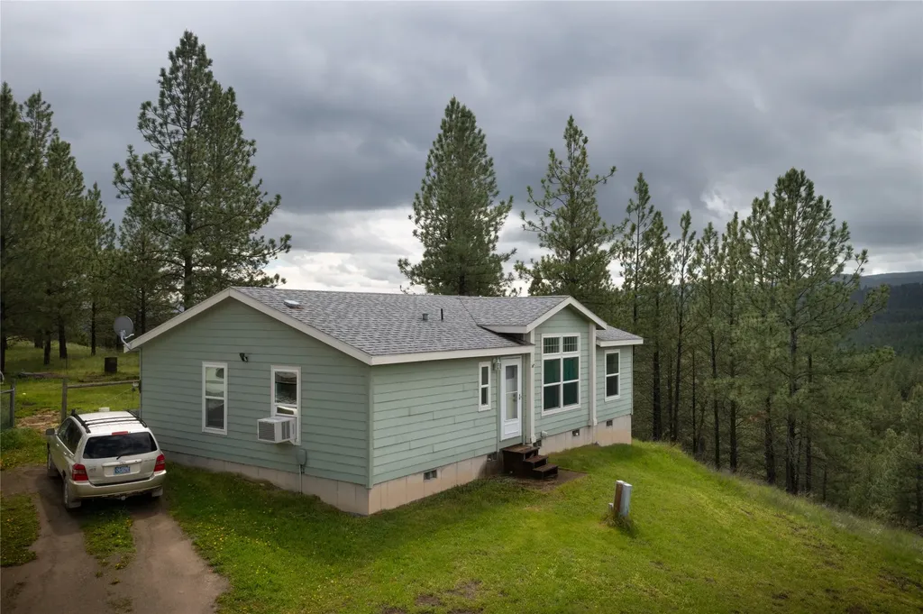 2801 Us Highway 93 S Eureka MT 59917