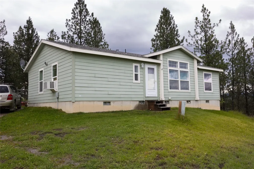 2801 Us Highway 93 S Eureka MT 59917