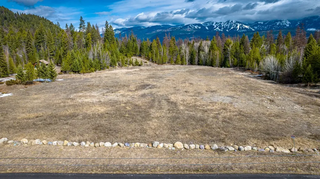 271 Lake Park Lane Whitefish MT 59937