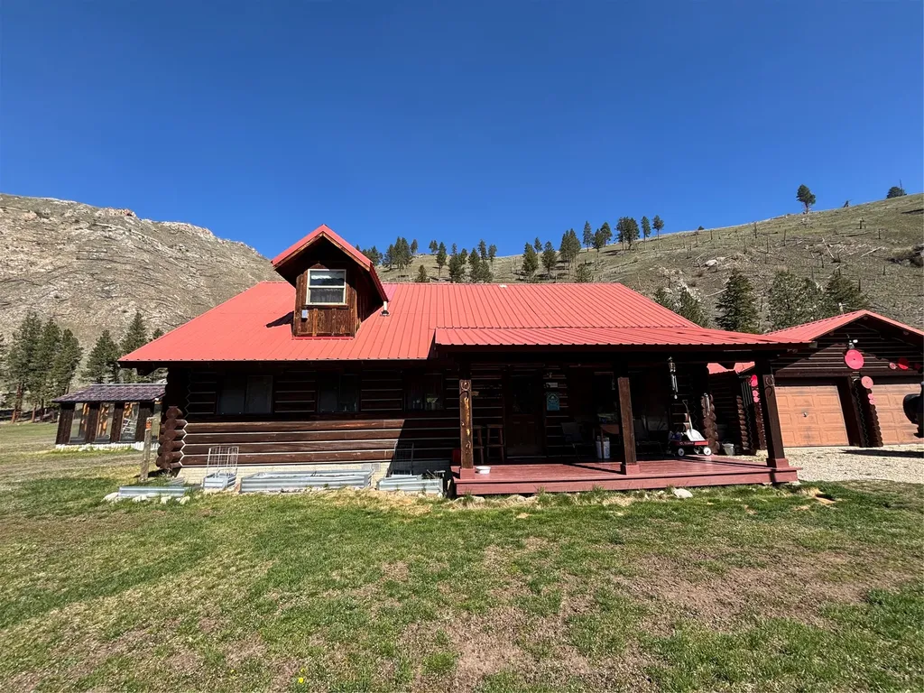 5900 Us Highway 93 S Sula MT 59827