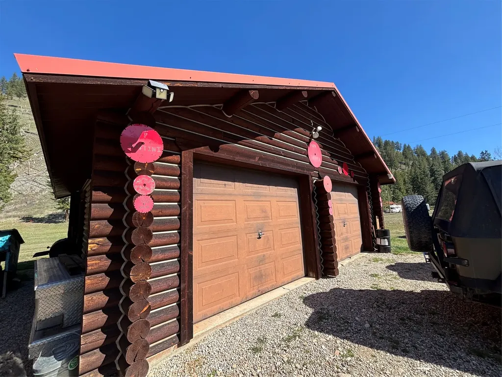 5900 Us Hwy 93 S Sula MT 59827