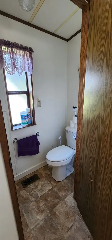 818 Lake Creek Road Troy MT 59935