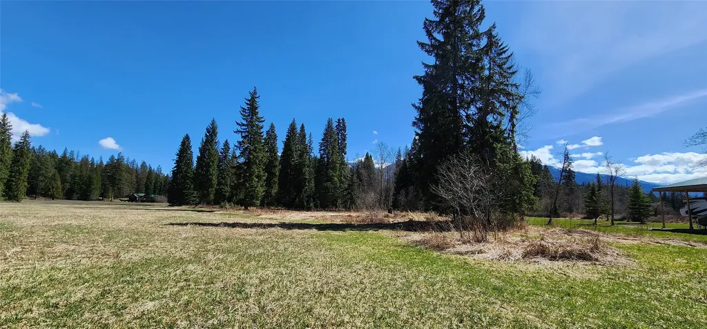 818 Lake Creek Road Troy MT 59935