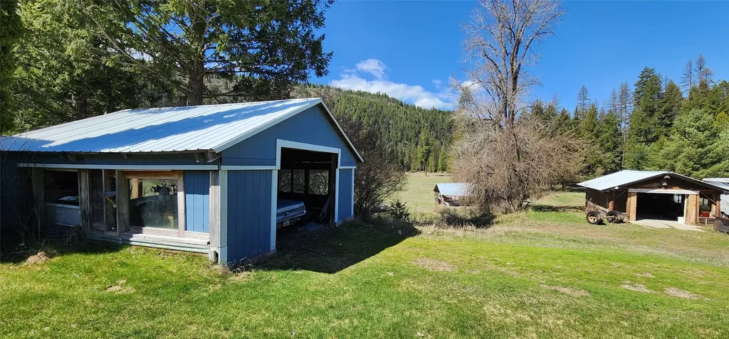 818 Lake Creek Road Troy MT 59935