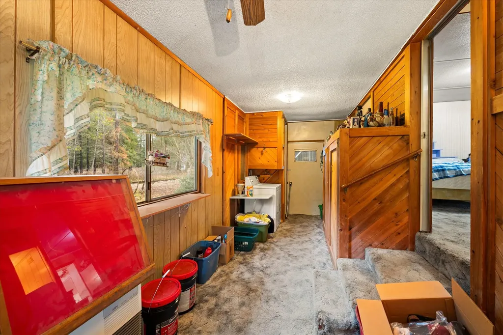 22 Center Drive Troy MT 59935