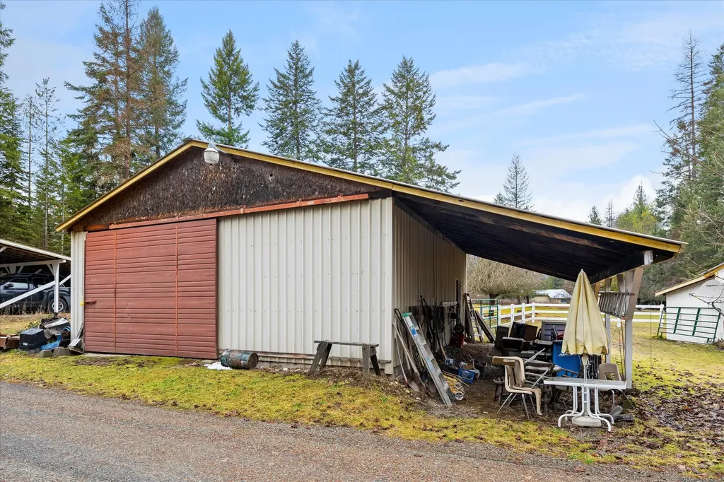 22 Center Drive Troy MT 59935