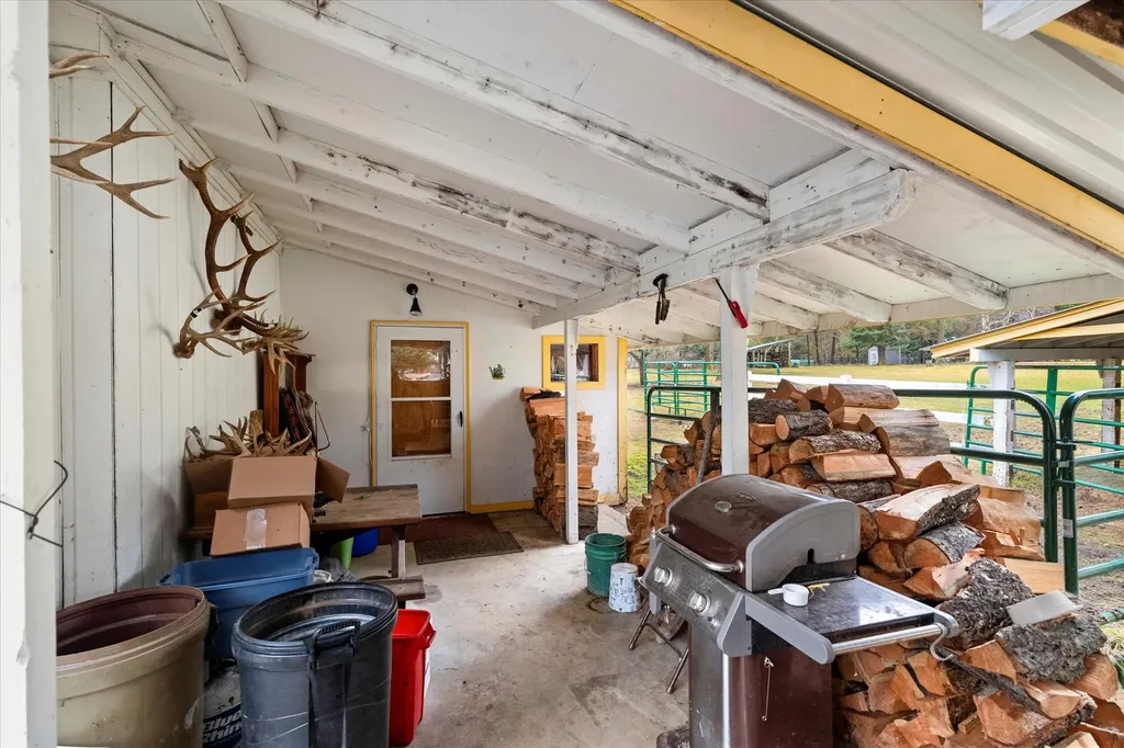 22 Center Drive Troy MT 59935