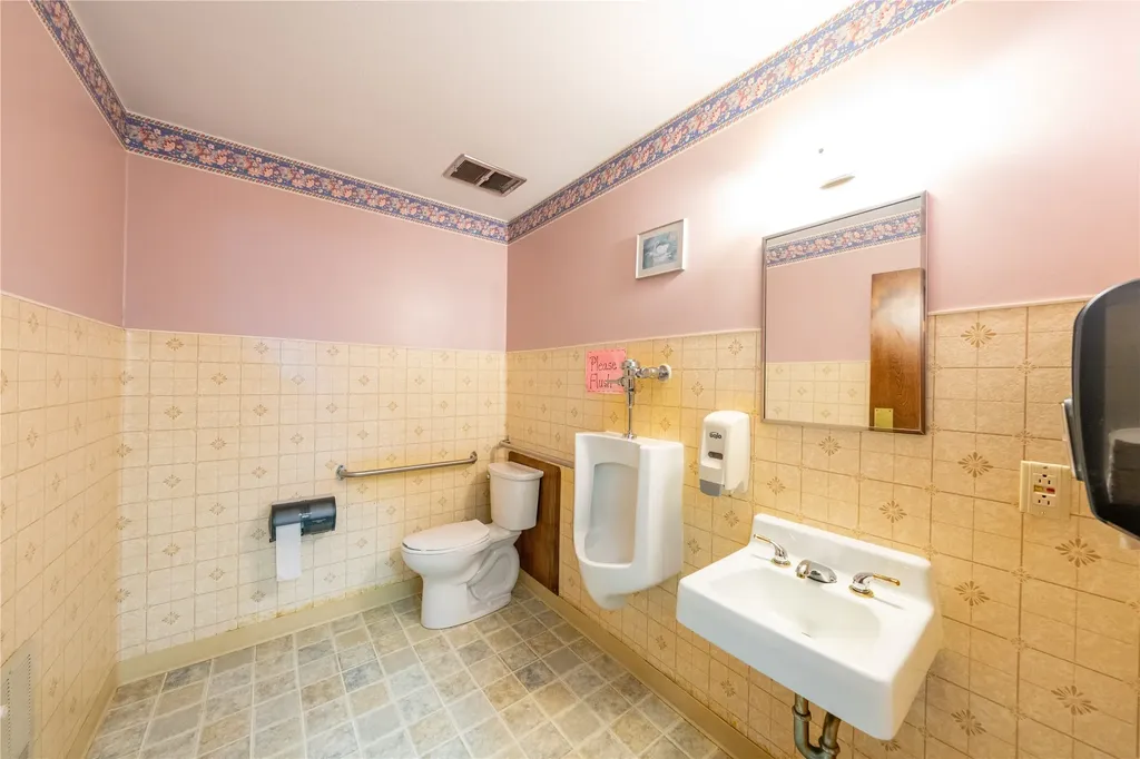 707 E Grant Avenue Troy MT 59935