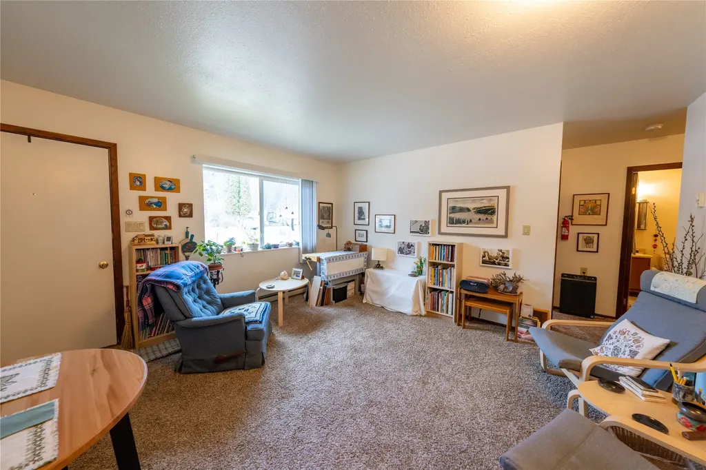 707 E Grant Avenue Troy MT 59935