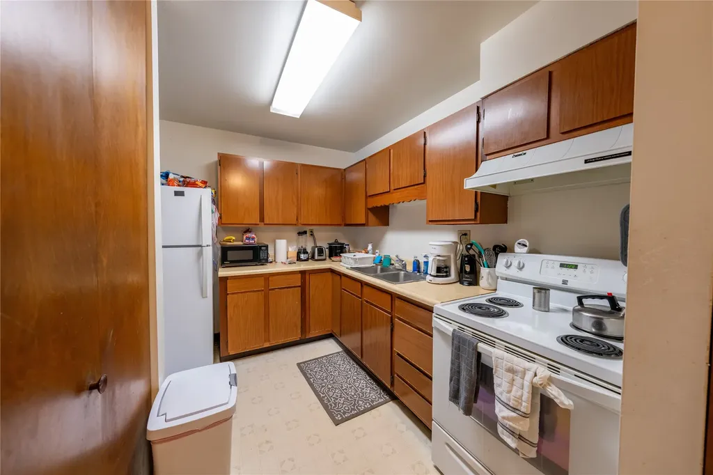 707 E Grant Avenue Troy MT 59935