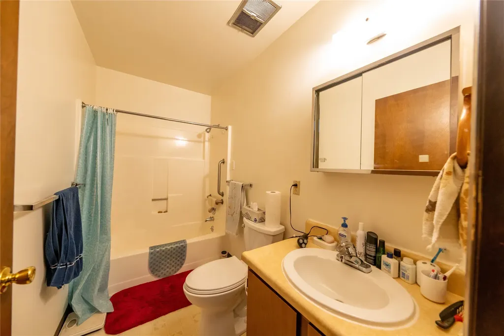 707 E Grant Avenue Troy MT 59935