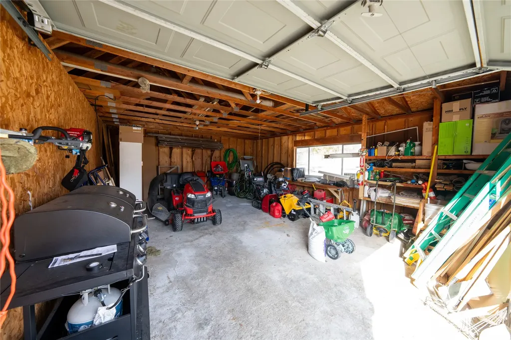707 E Grant Avenue Troy MT 59935