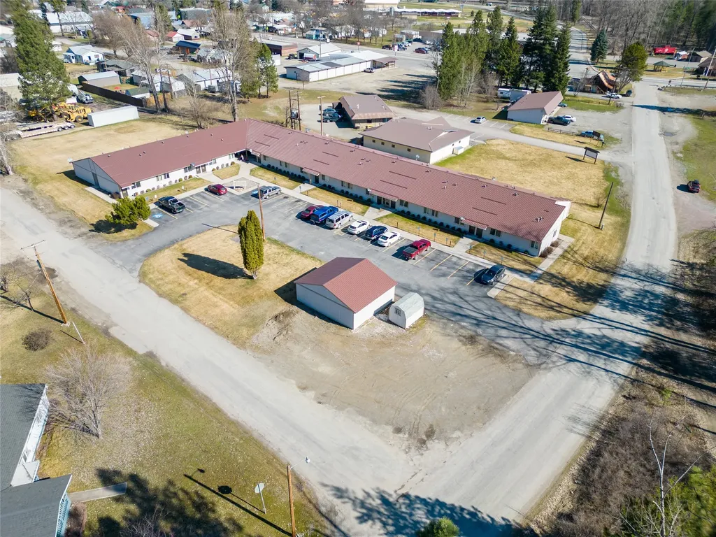 707 E Grant Avenue Troy MT 59935