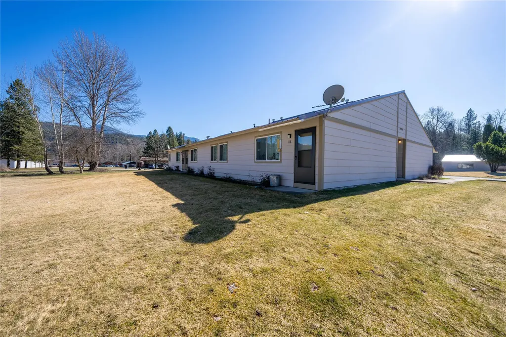 707 E Grant Avenue Troy MT 59935