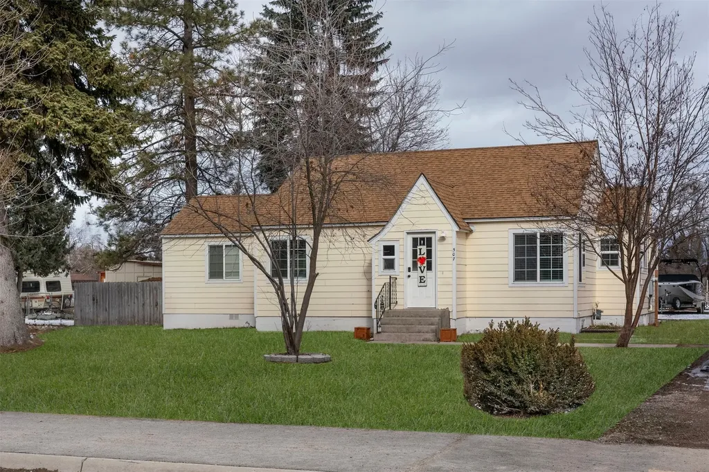 507 E Evergreen Drive Kalispell MT 59901