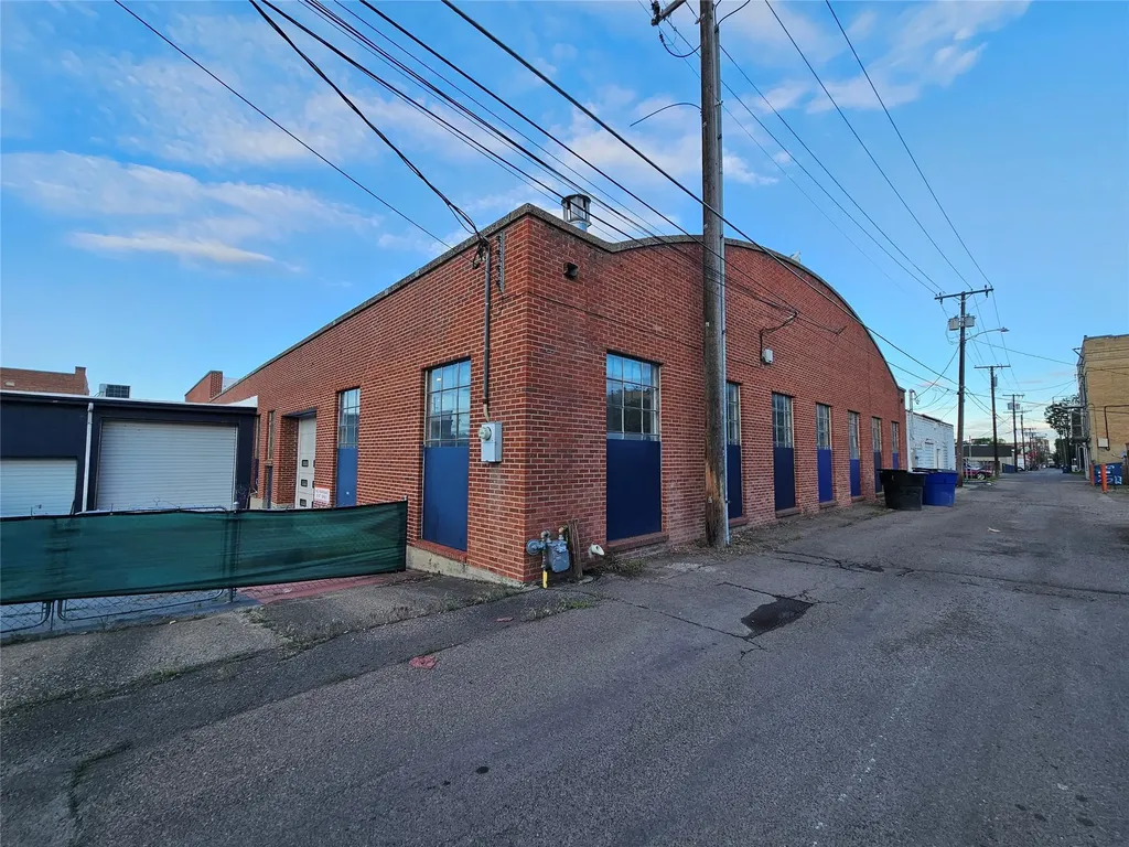 815-825 1st Avenue N Great Falls MT 59401