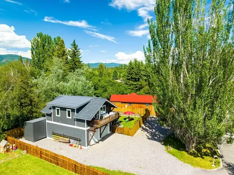 1047 & 1047b Columbia Avenue Whitefish MT 59937