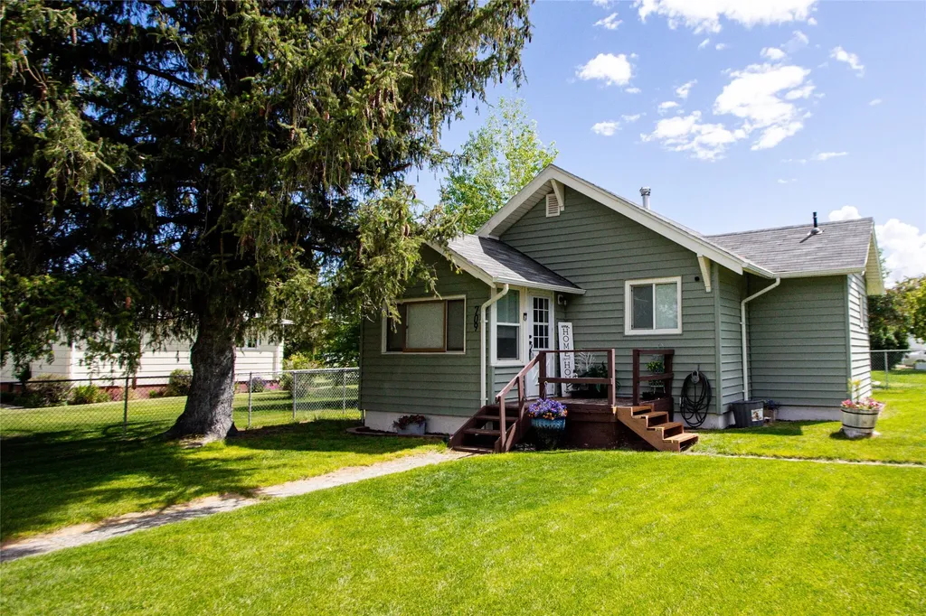 709 Carter Street Deer Lodge MT 59722