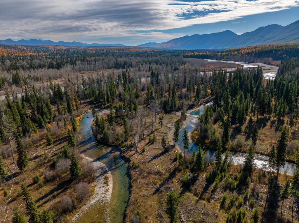 8500 North Fork Road Polebridge MT 59928