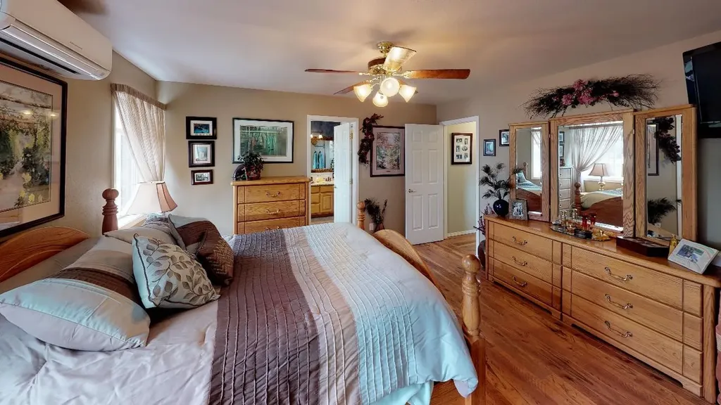 33953 & 33989 Fox Road Polson MT 59860