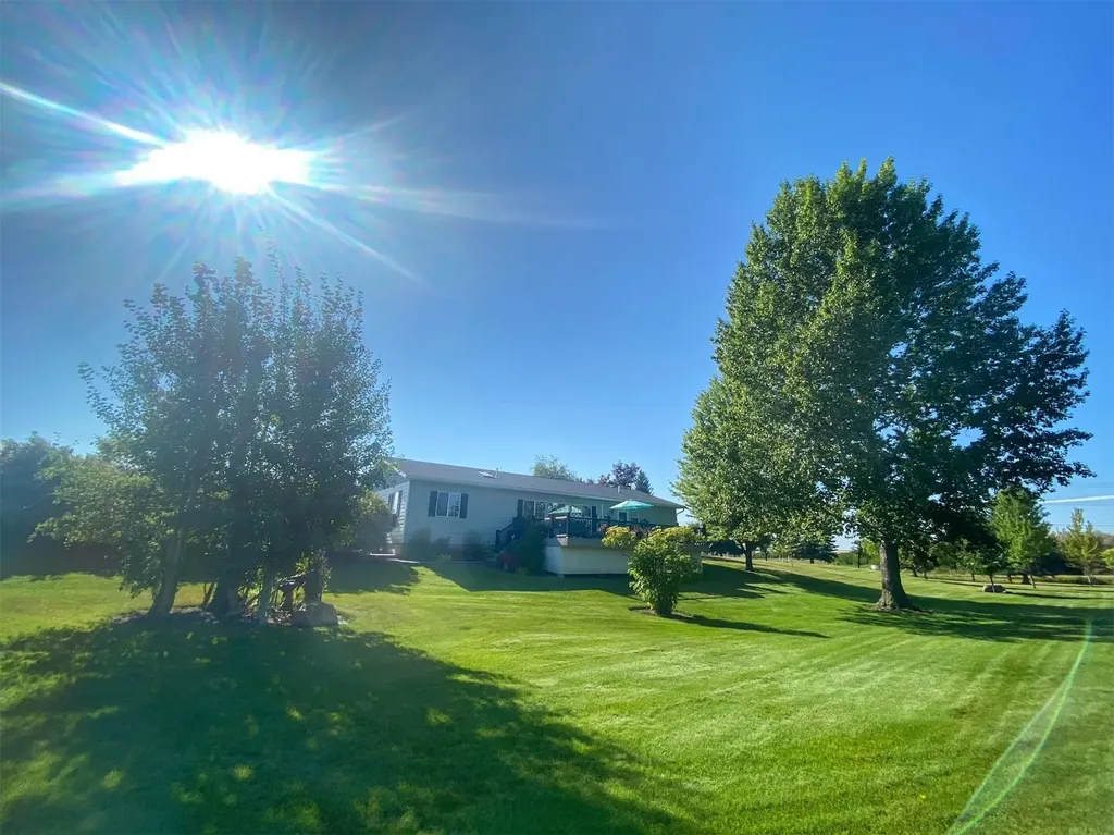33953 & 33989 Fox Road Polson MT 59860
