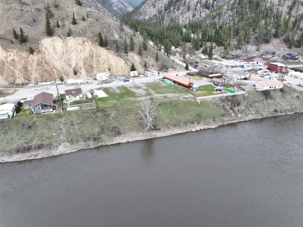109 Mullan Road W Superior MT 59872