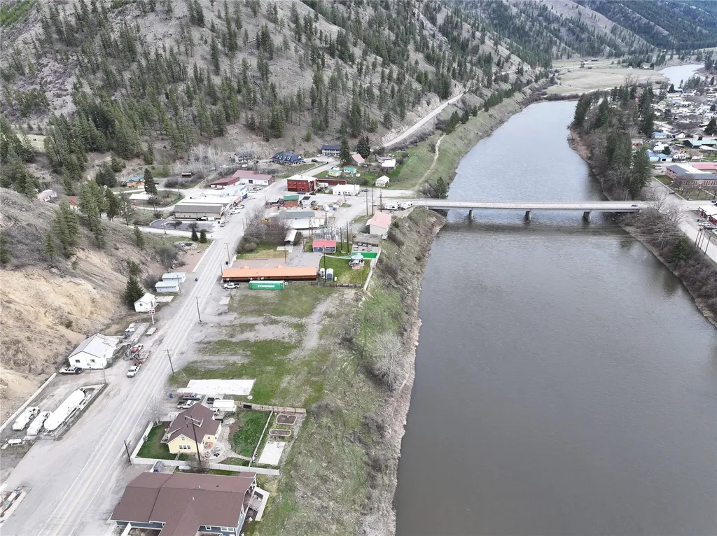 109 Mullan Road W Superior MT 59872