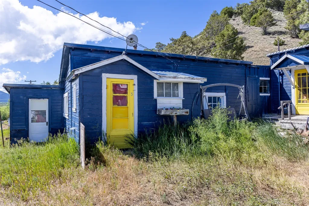 504 N Cable Road Anaconda MT 59711