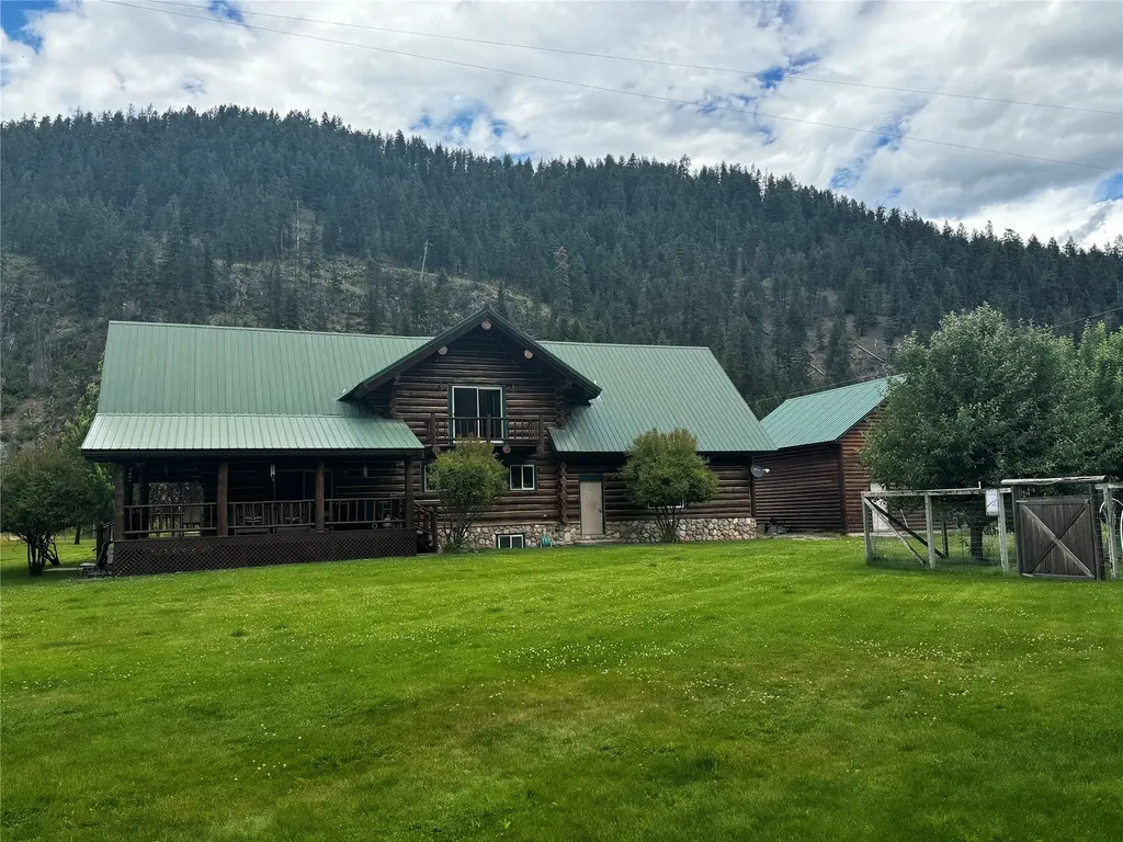 6065 Kootenai River Road Libby MT 59923
