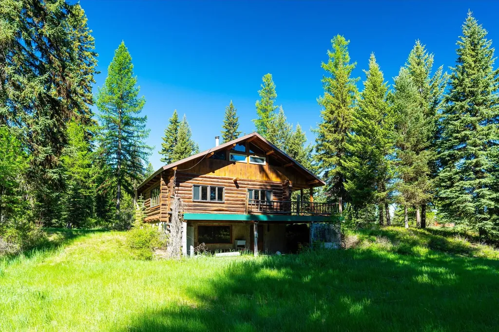 8500 North Fork Road Polebridge MT 59928