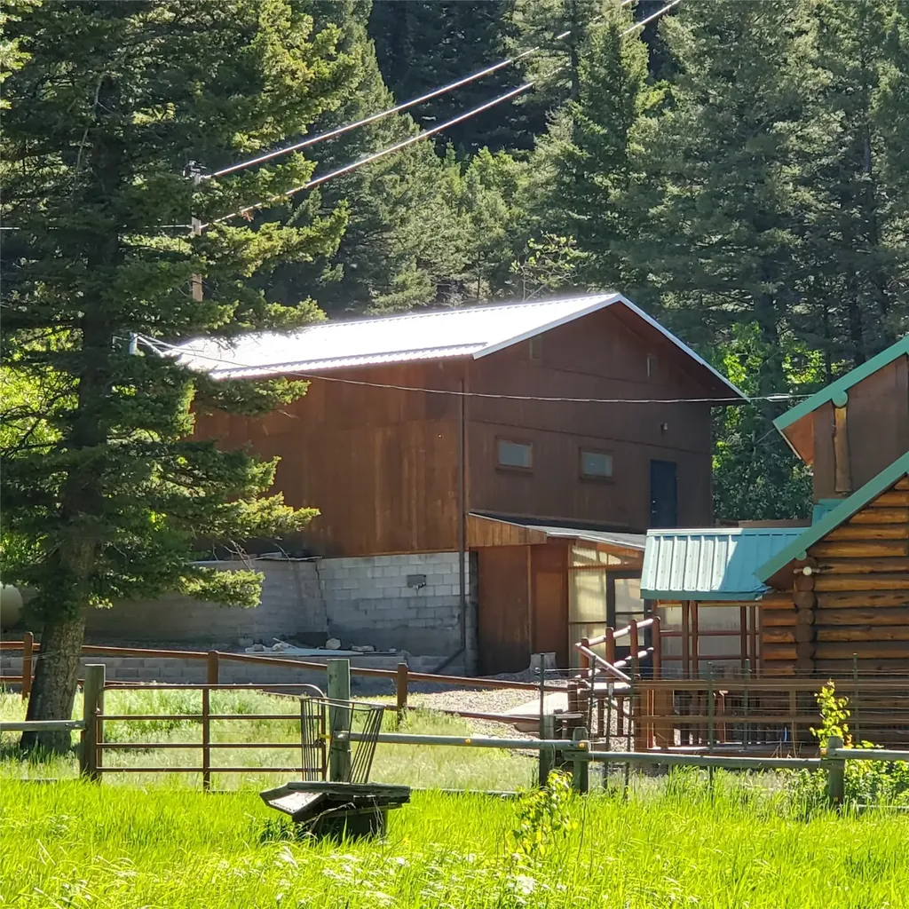 15426 Steamboat Drive Augusta MT 59410