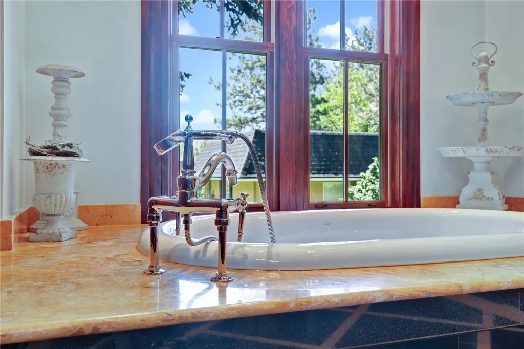 2215 Raymond Avenue Missoula MT 59802