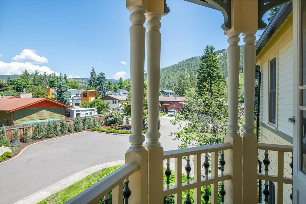 2215 Raymond Avenue Missoula MT 59802