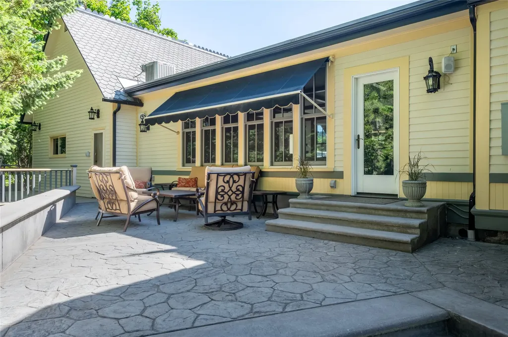 2215 Raymond Avenue Missoula MT 59802