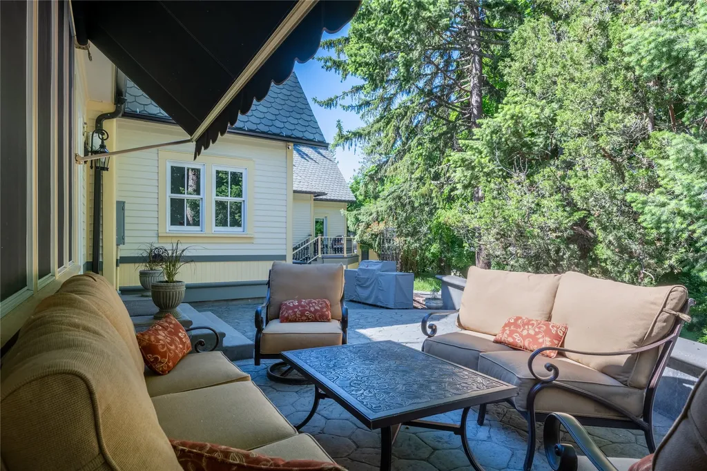 2215 Raymond Avenue Missoula MT 59802