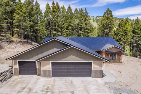 25 Holmes Gulch Road Clancy MT 59634