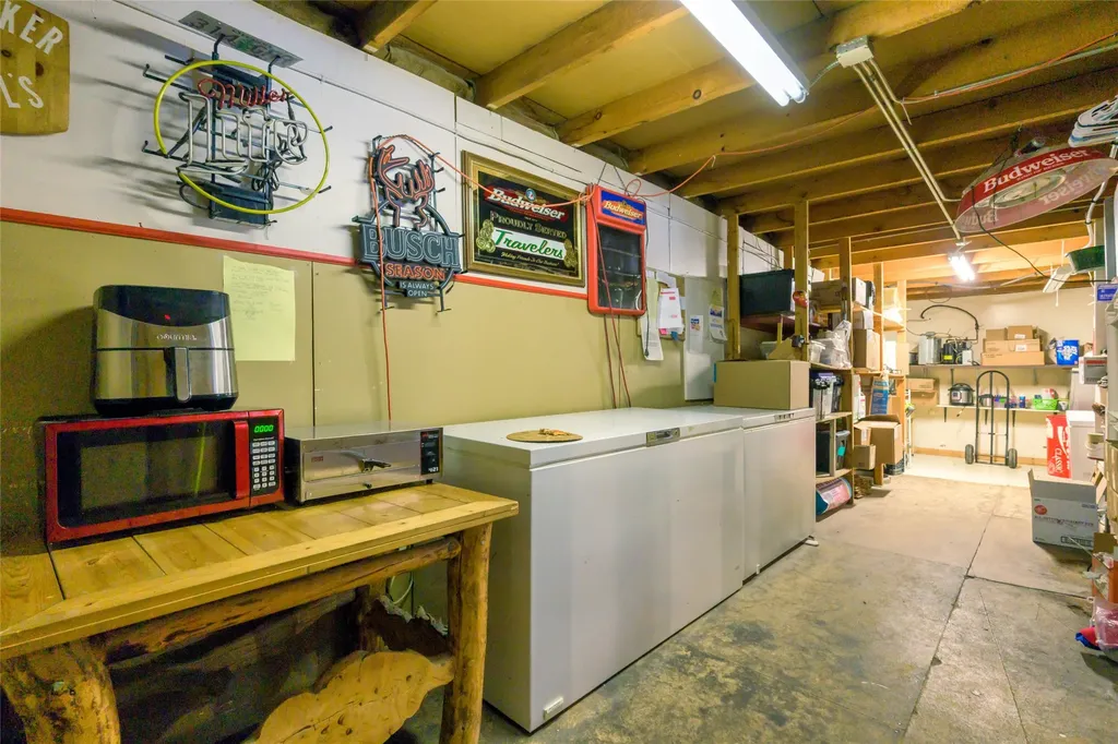 193 Old Hwy 10 E St Regis MT 59866