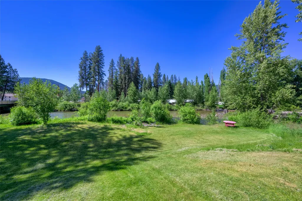 193 Old Hwy 10 E St Regis MT 59866