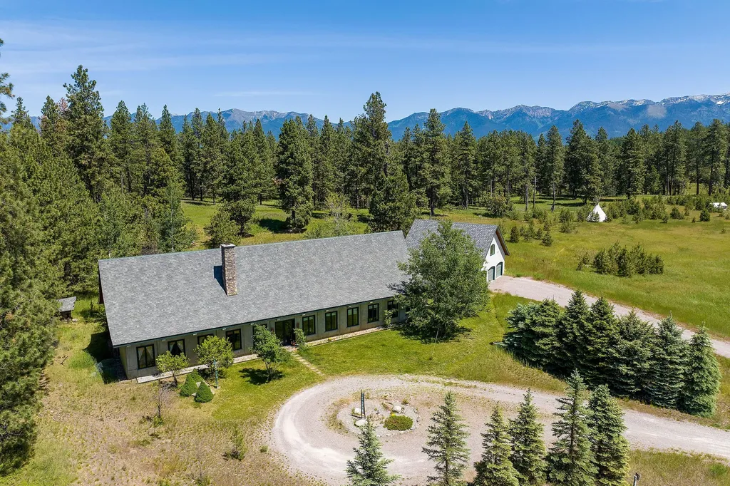 233 Coverdell Road Bigfork MT 59911