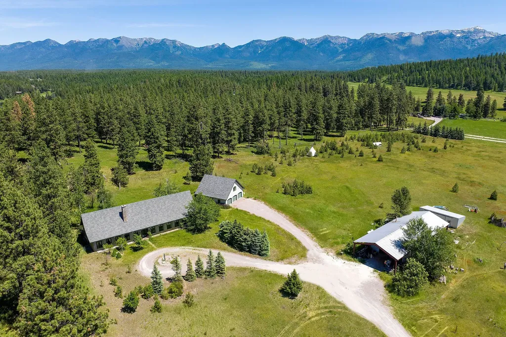 233 Coverdell Road Bigfork MT 59911