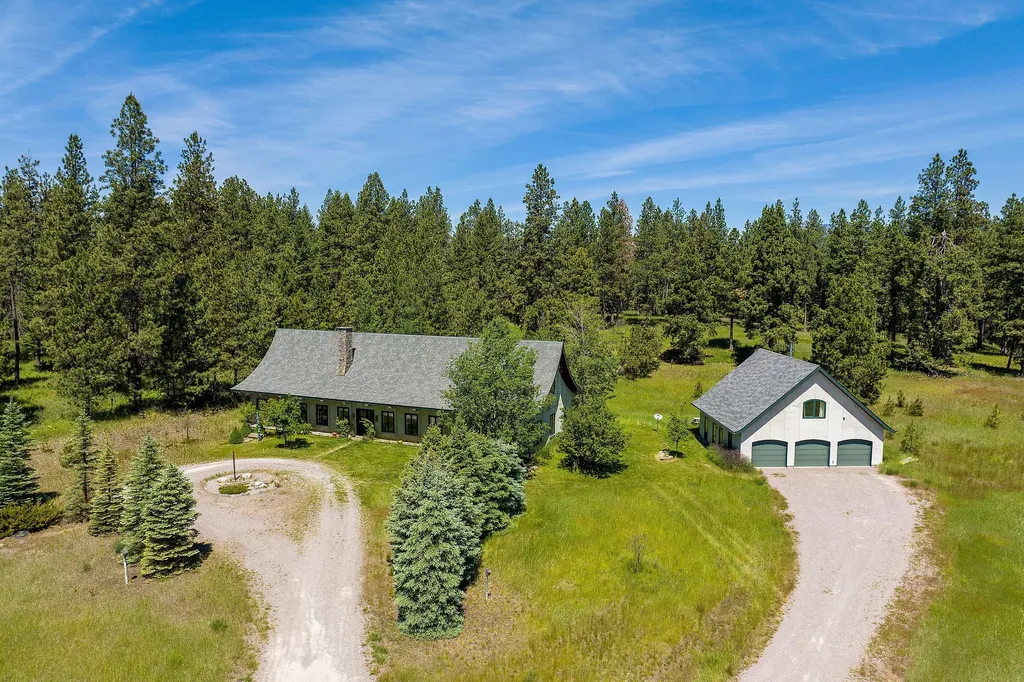 233 Coverdell Road Bigfork MT 59911