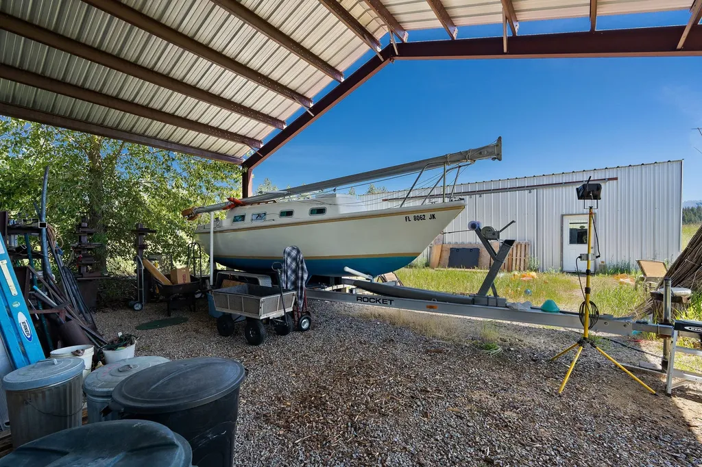 233 Coverdell Road Bigfork MT 59911