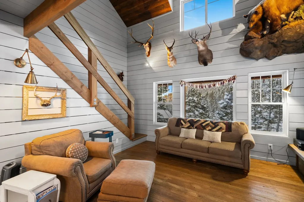 100 Big Indian Gulch Road Montana City MT 59634