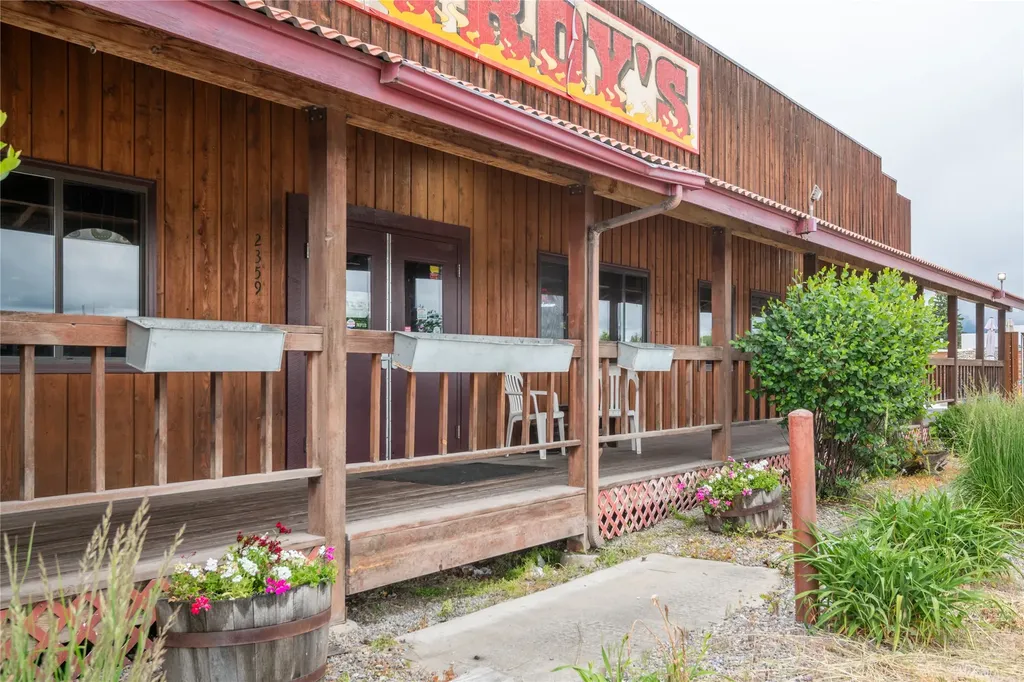 2359 Us Highway 93 N Victor MT 59875